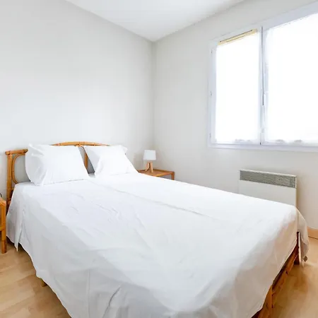 Plein Soleil, Apartamento *
